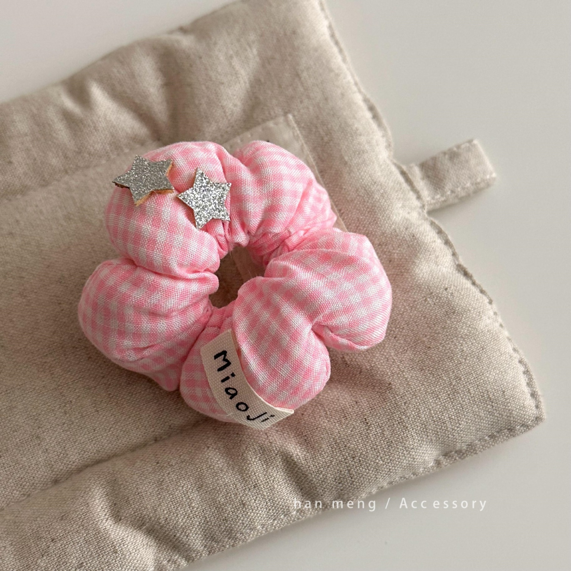 Scrunchie hoa bông phồng họa tiết