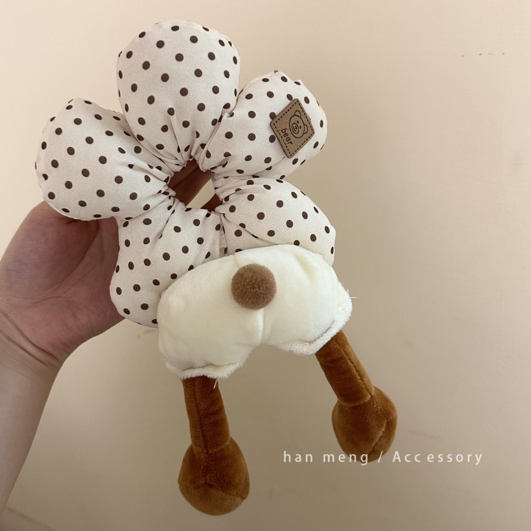Scrunchie Hoa bông có chân