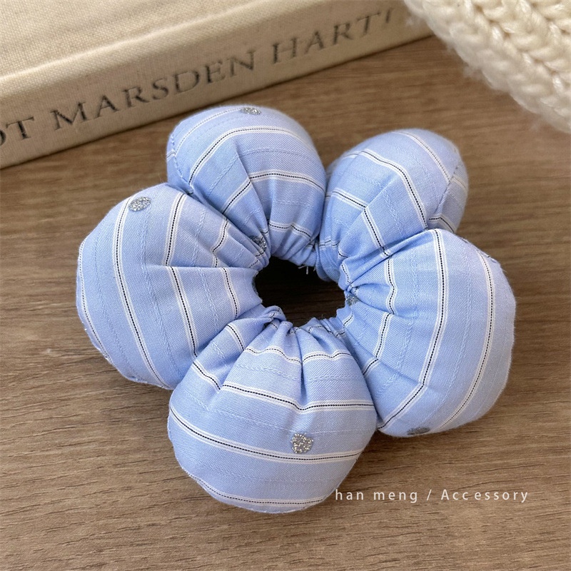 Scrunchie hoa bông phồng họa tiết
