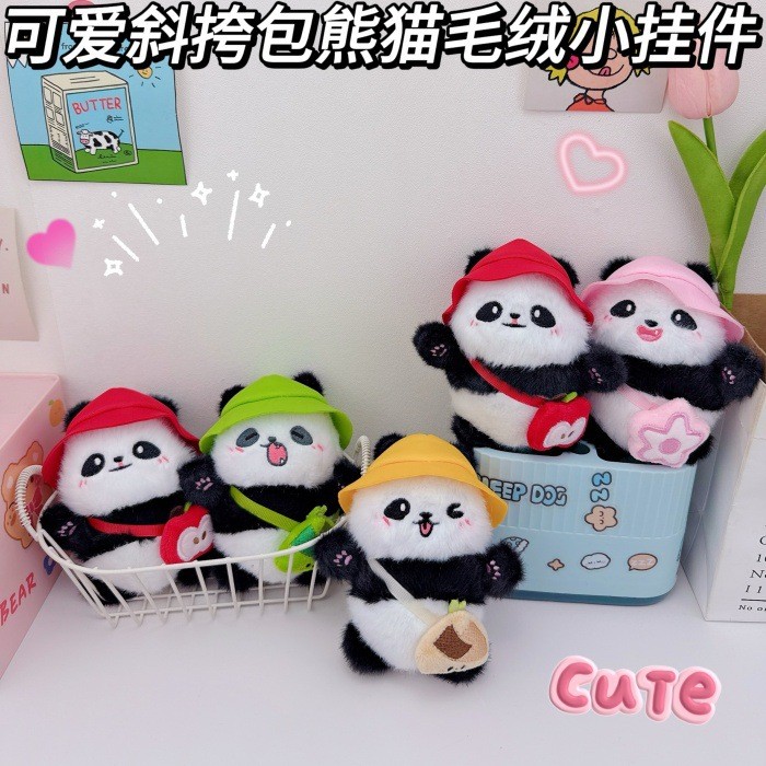 Móc khóa bông panda đội mũ