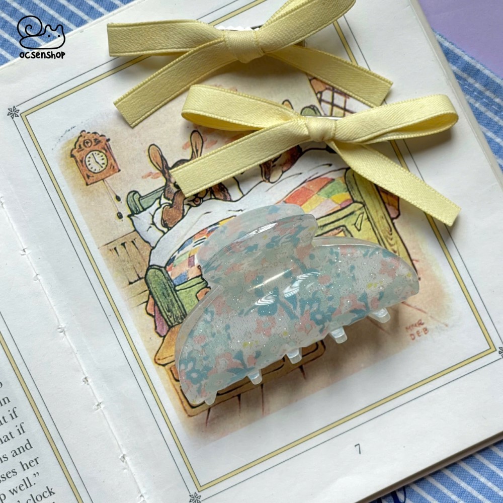 Kẹp càng cua bán nguyệt nền hoa (8cm)