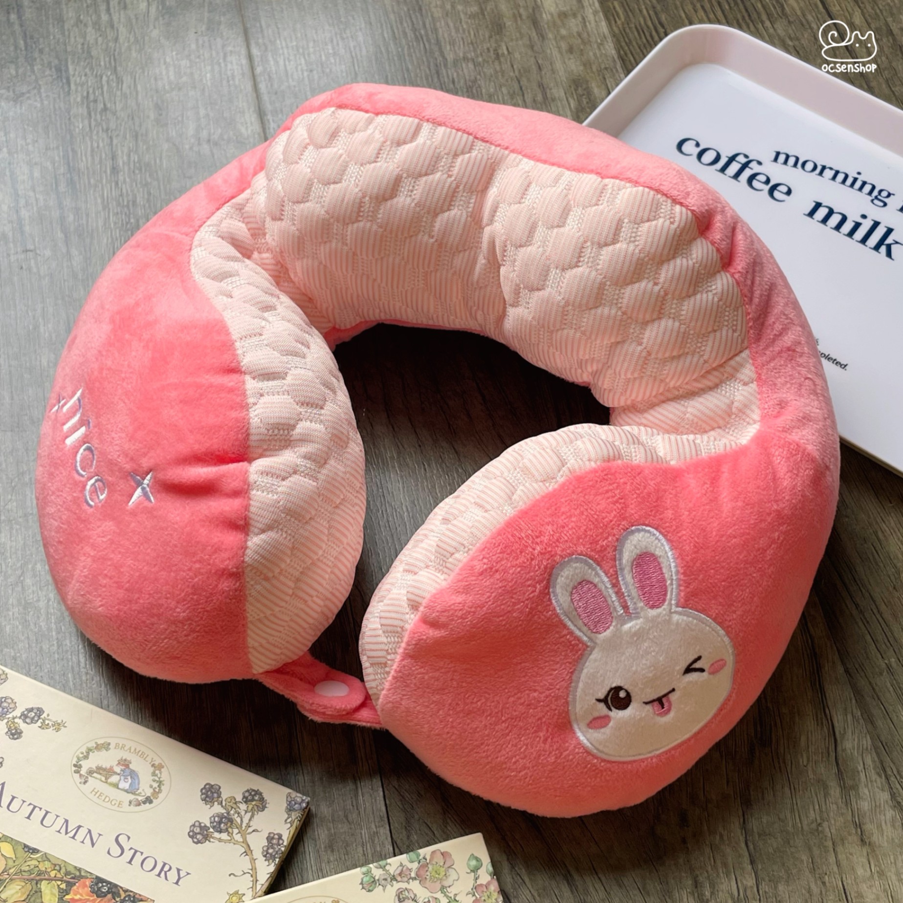 Gối kê cổ chữ U thêu