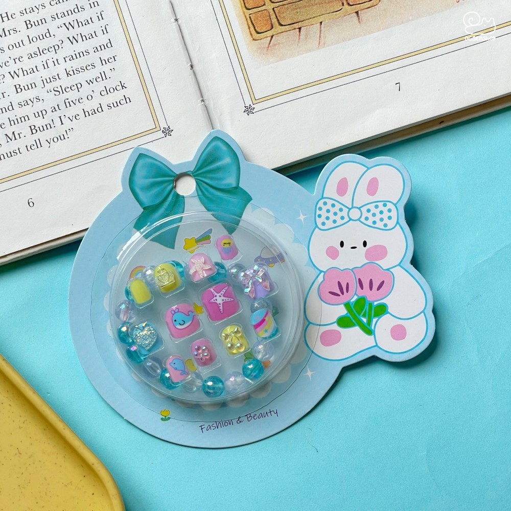 Set vòng tay + nail giả trẻ em
