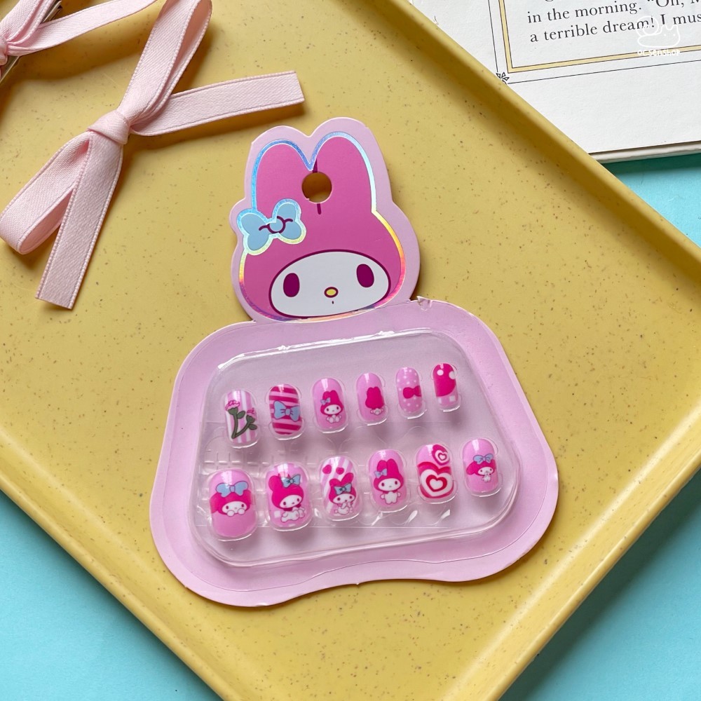 Nail giả trẻ em