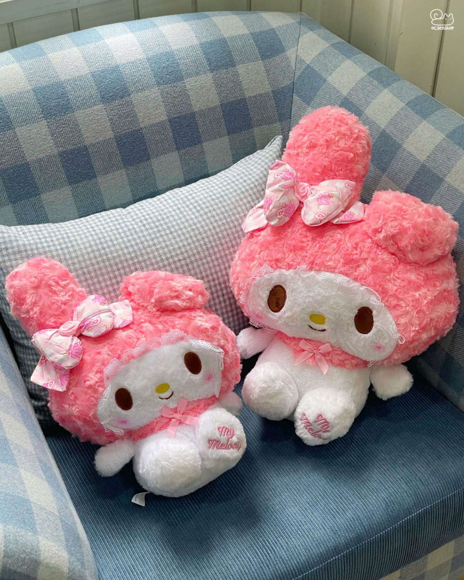 Sanrio bông đeo nơ hồng
