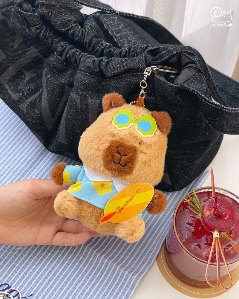 Móc khóa Capybara bãi biển