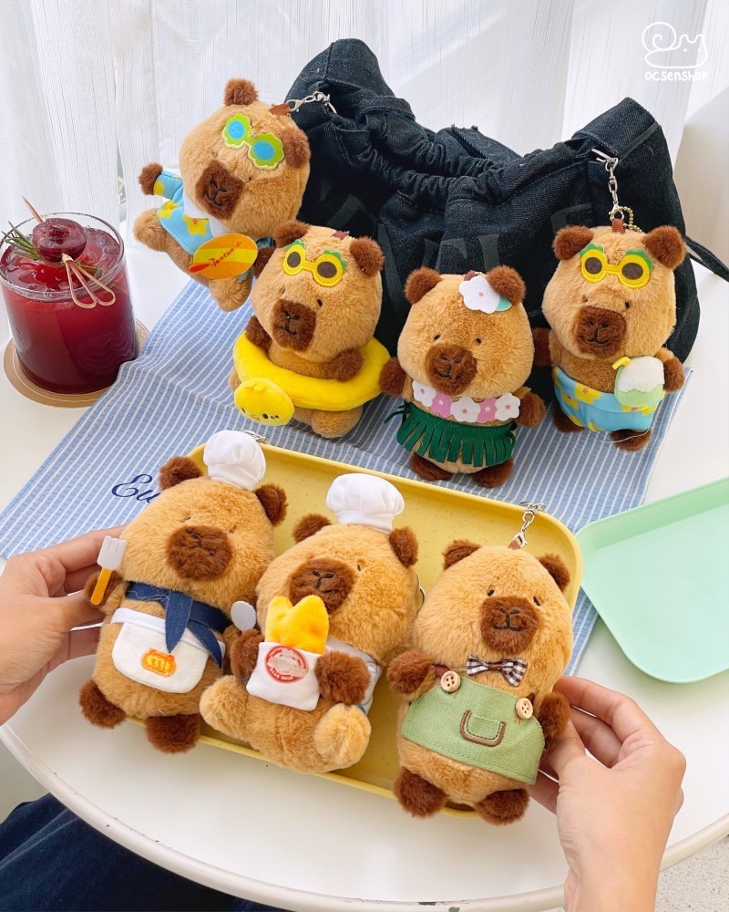 Moc khoa bong Capybara dau bep