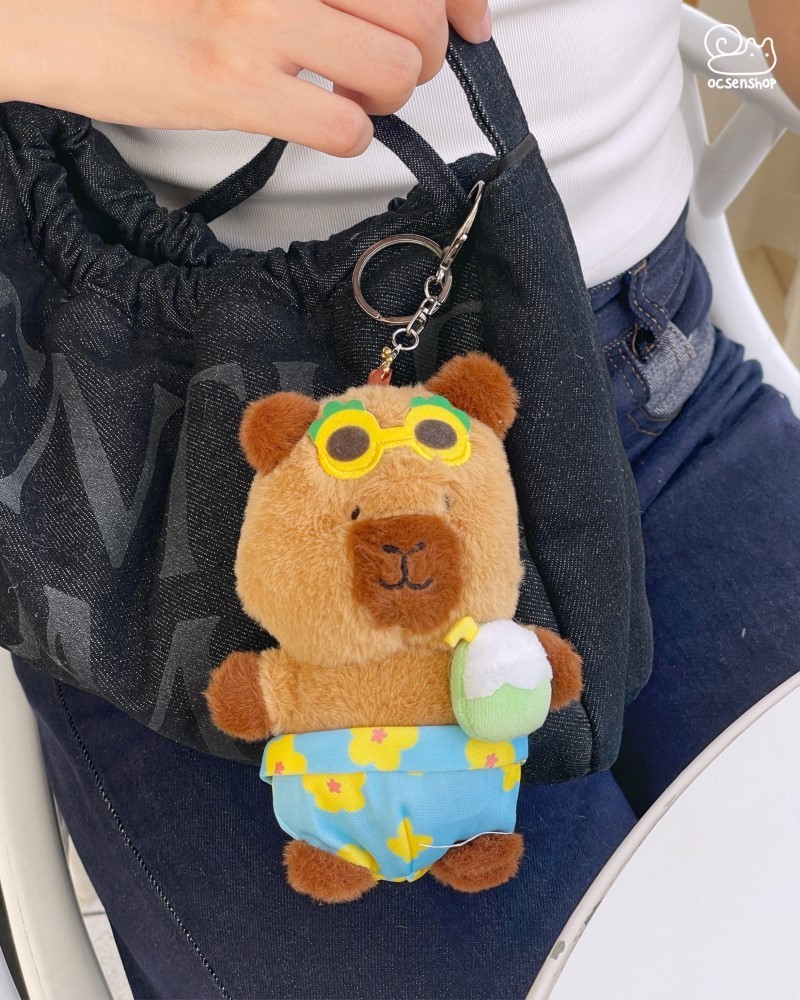 Móc khóa Capybara bãi biển
