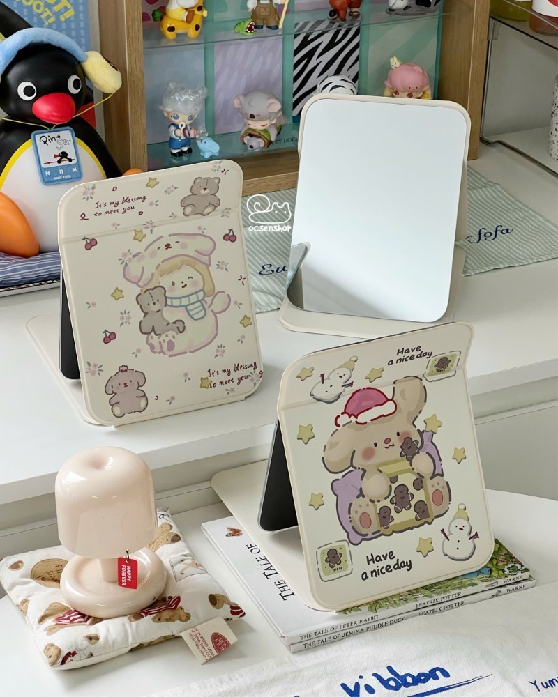 Gương gập bọc da Cartoon nền be