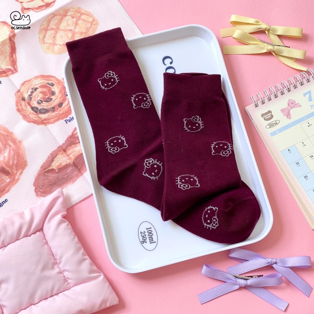 Tất cao cổ Hello Kitty