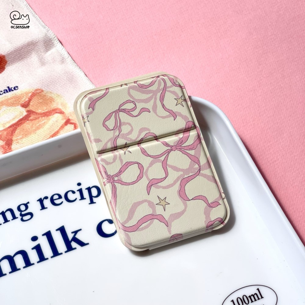 Gương gập bọc da nền hồng (7x10,6cm)
