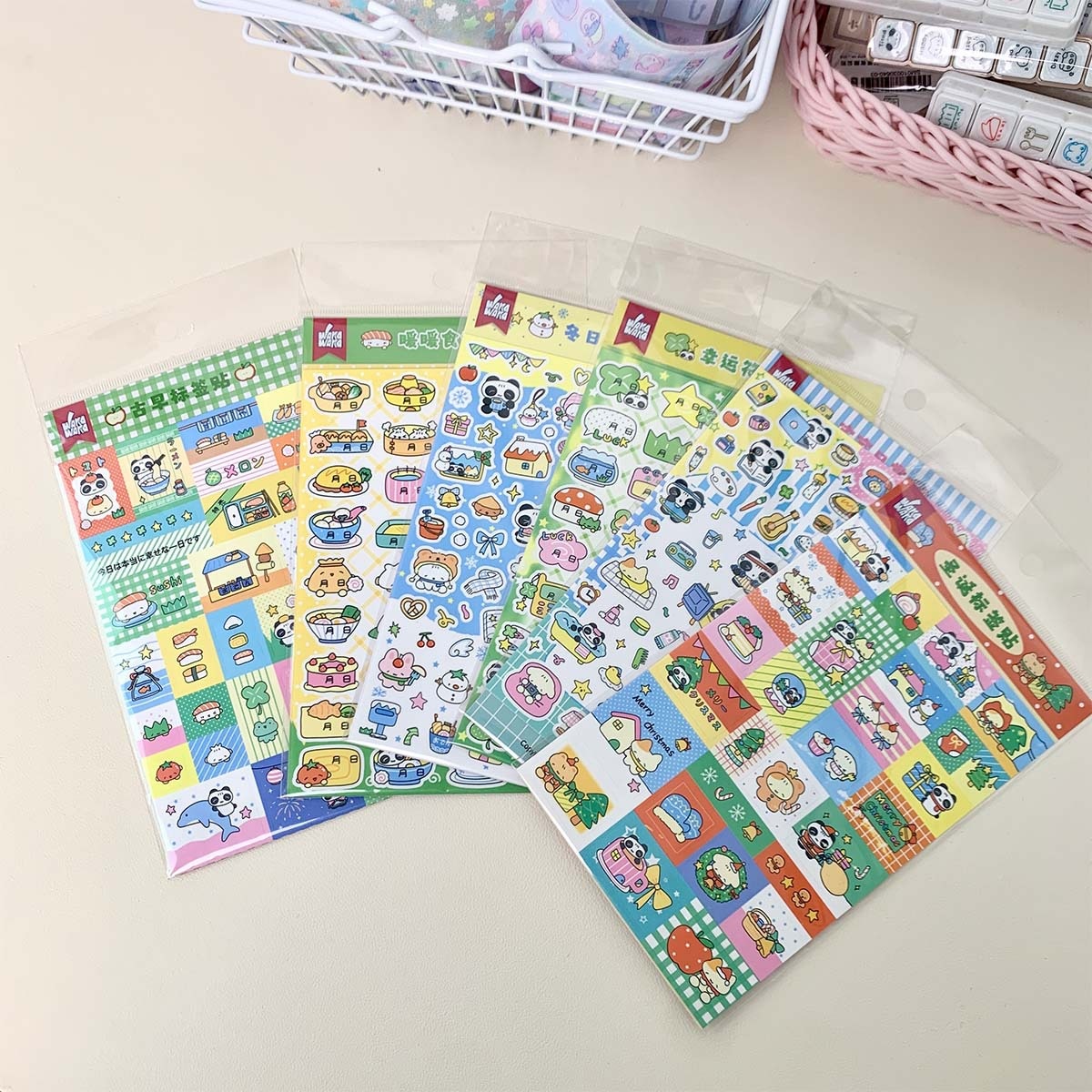 Sticker Waka waka Động vật Nhật (10x17cm)
