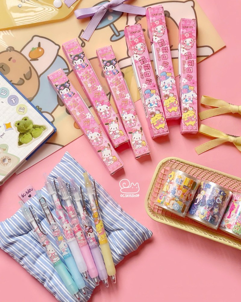 Bút bi random Sanrio