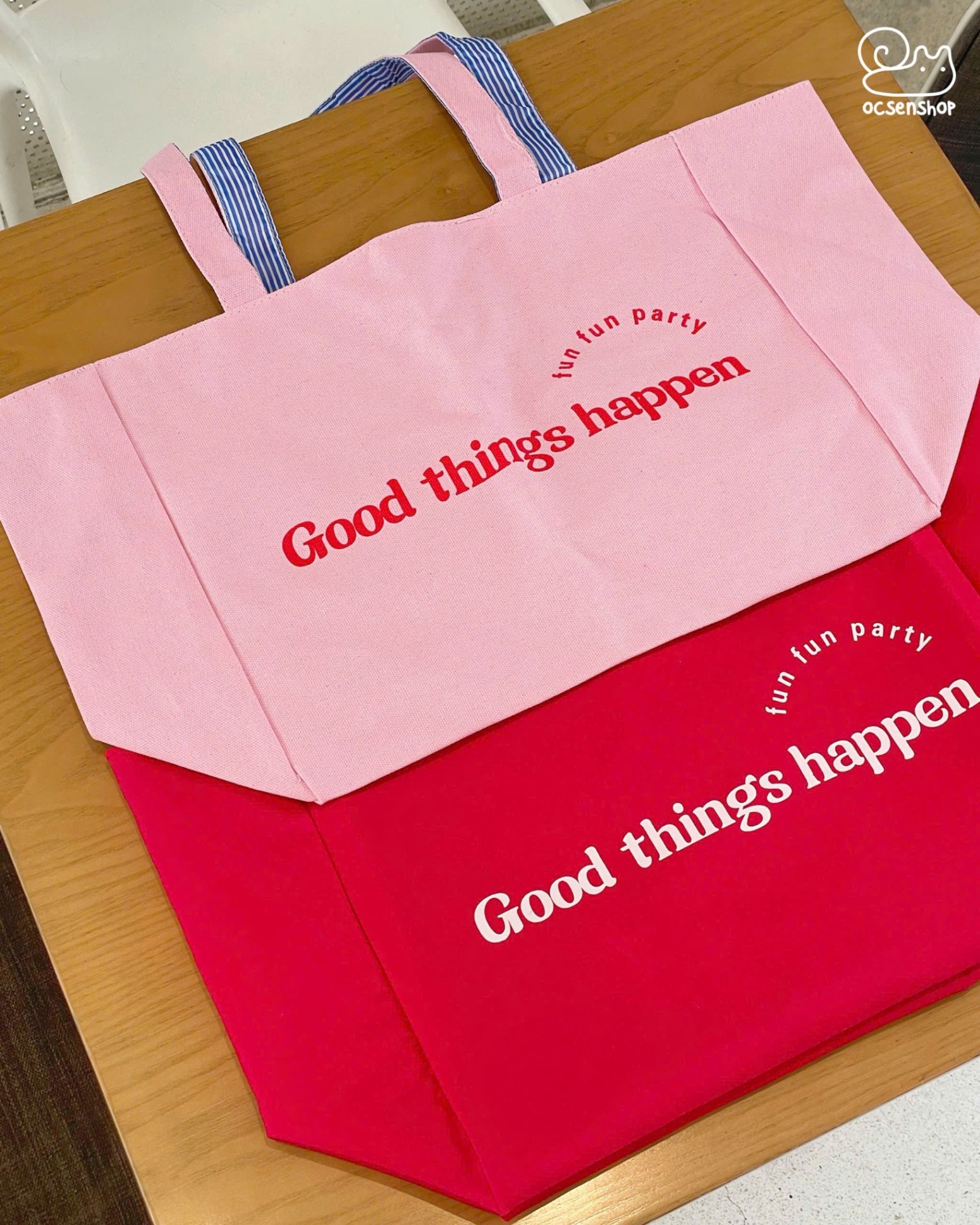 Totebag Good things happen 2 mặt