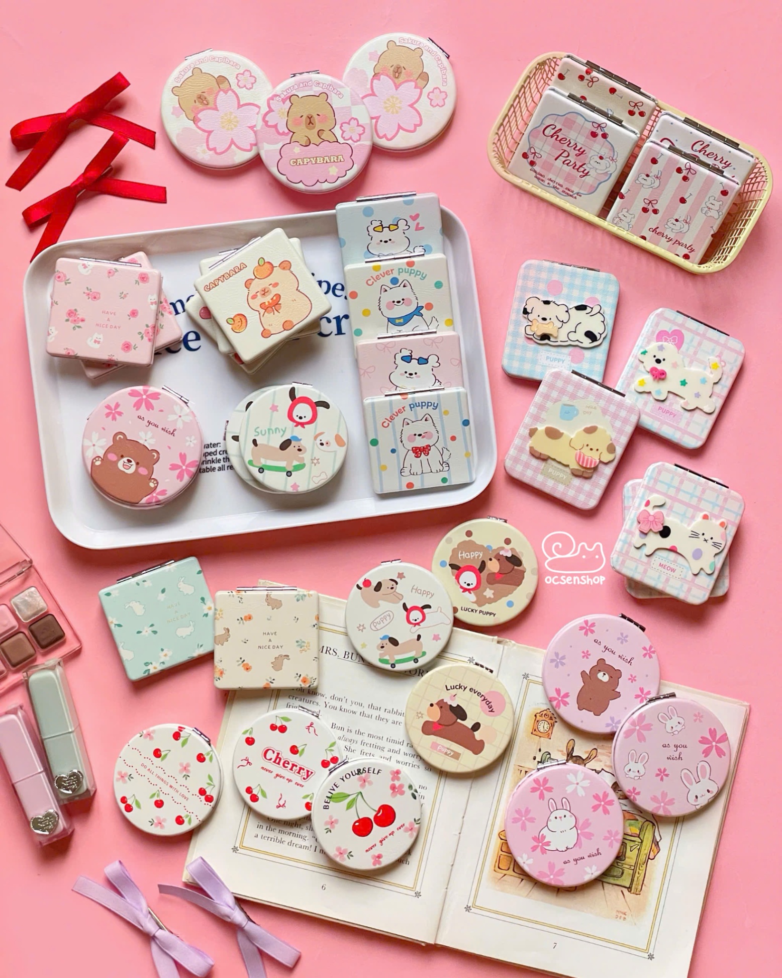 Gương gập 2 mặt chữ nhật Cún nền kẻ