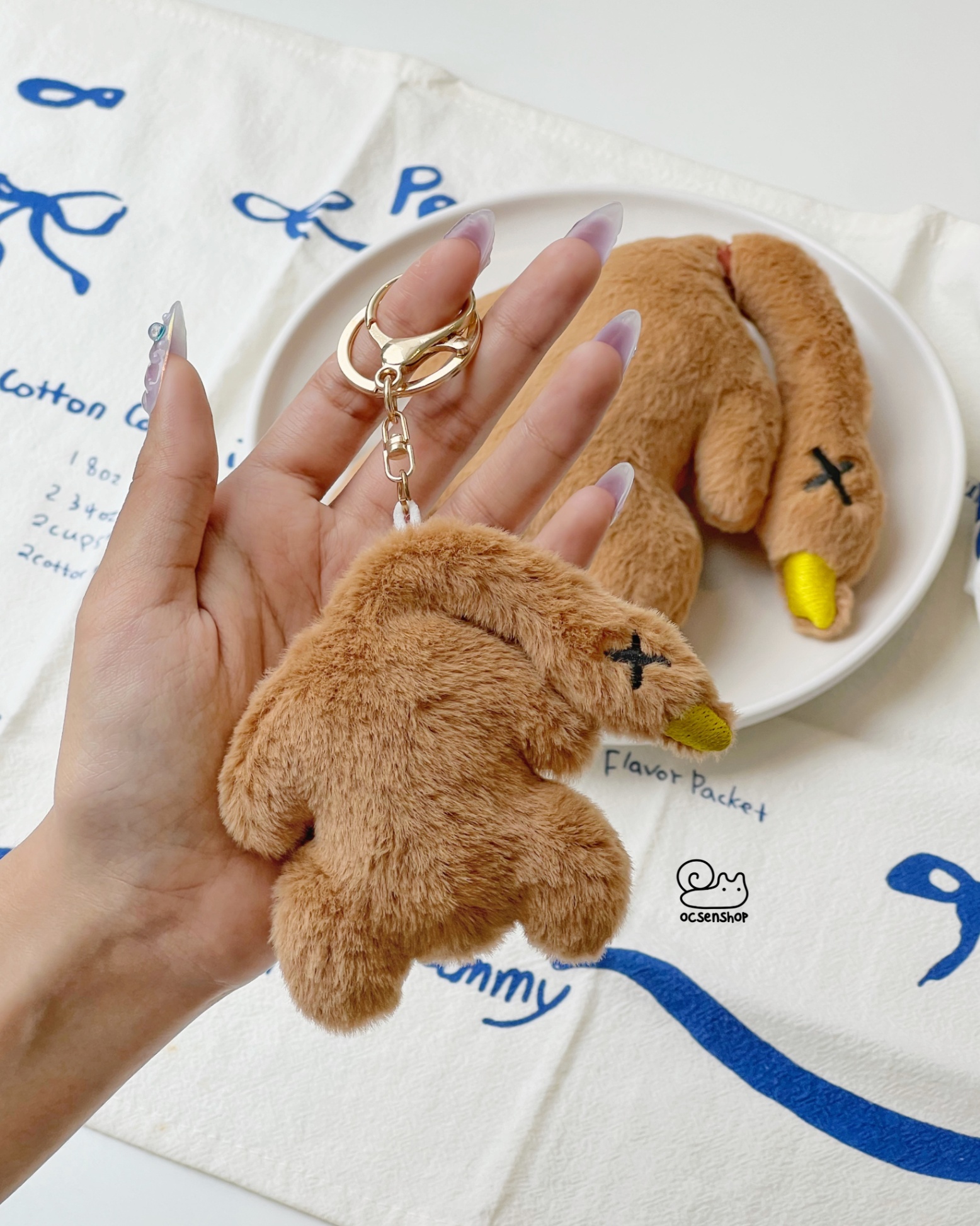 Móc khóa bông Vịt quay