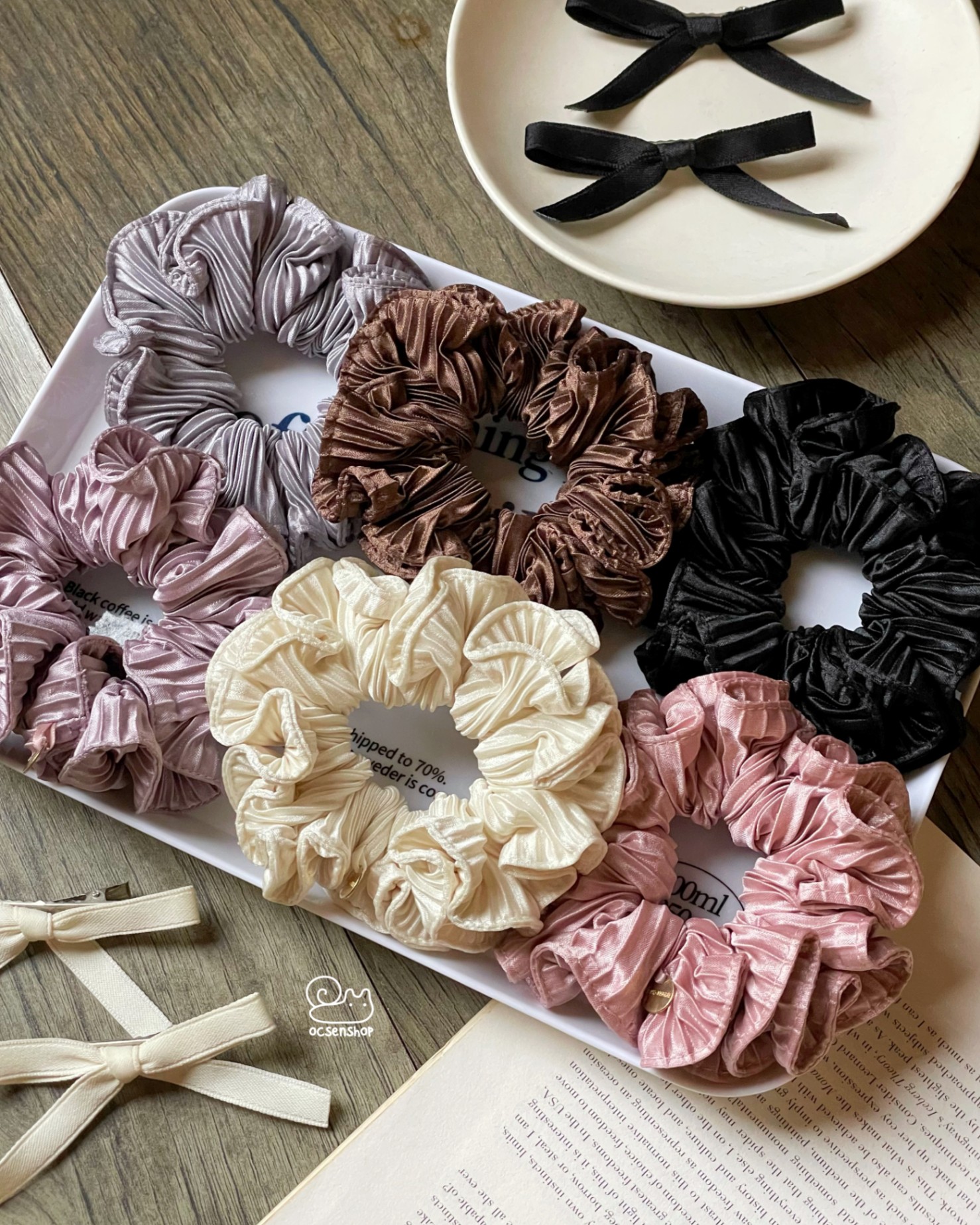 Scrunchie gân sọc trơn màu viền bèo