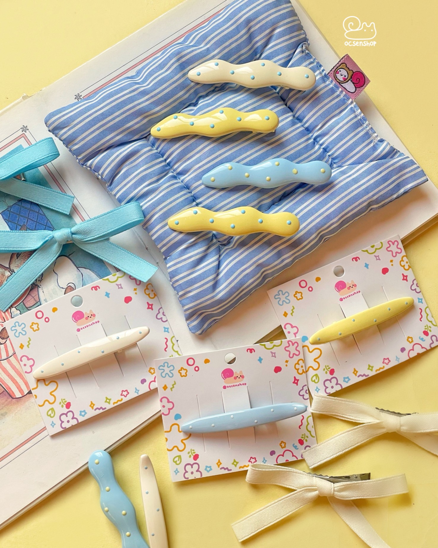 Kẹp tóc trơn màu nền chấm bi