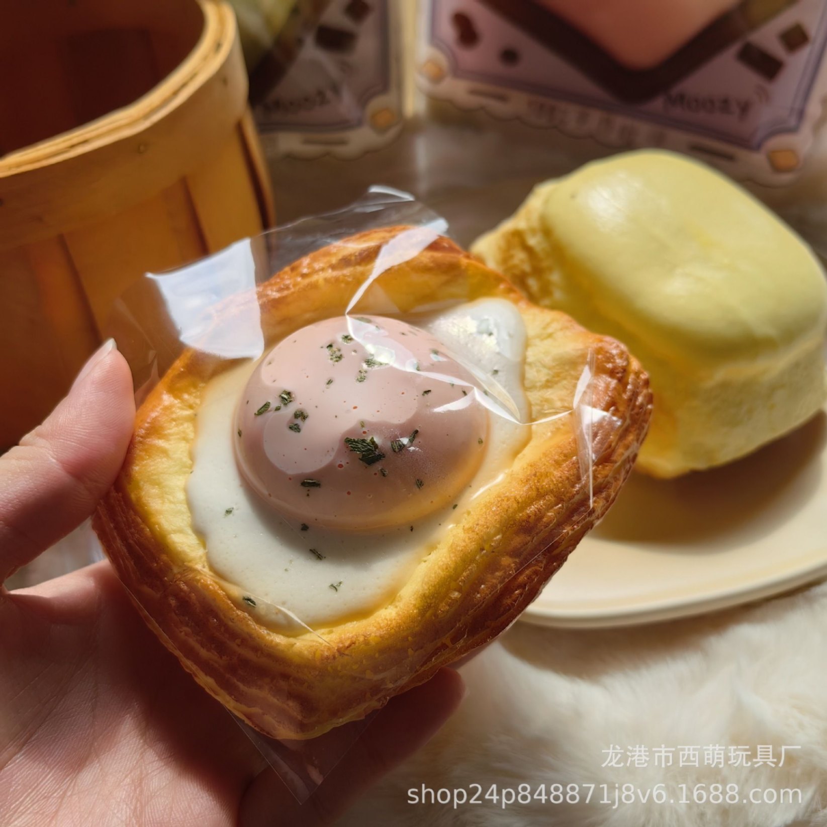 Squishy bánh nướng trứng ốp