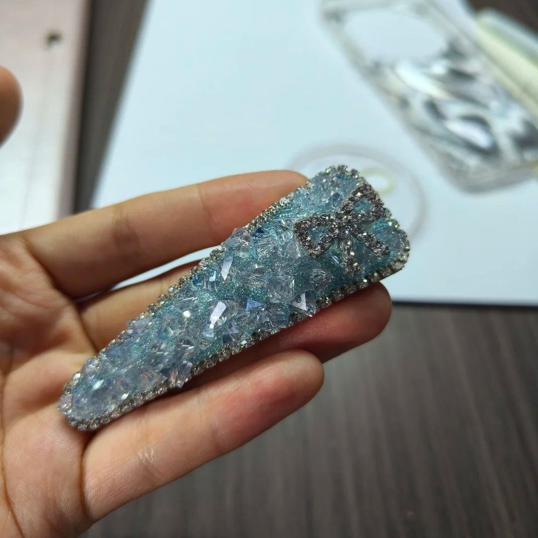 Kẹp tóc pha lê xanh đính nơ