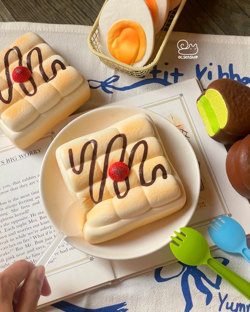 Squishy Bánh marshmallow dâu