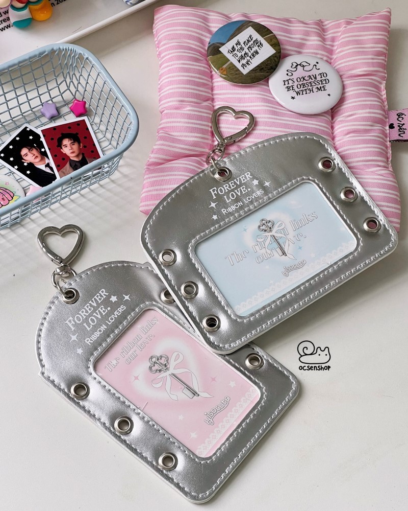 Card holder bạc Forever Love kèm móc