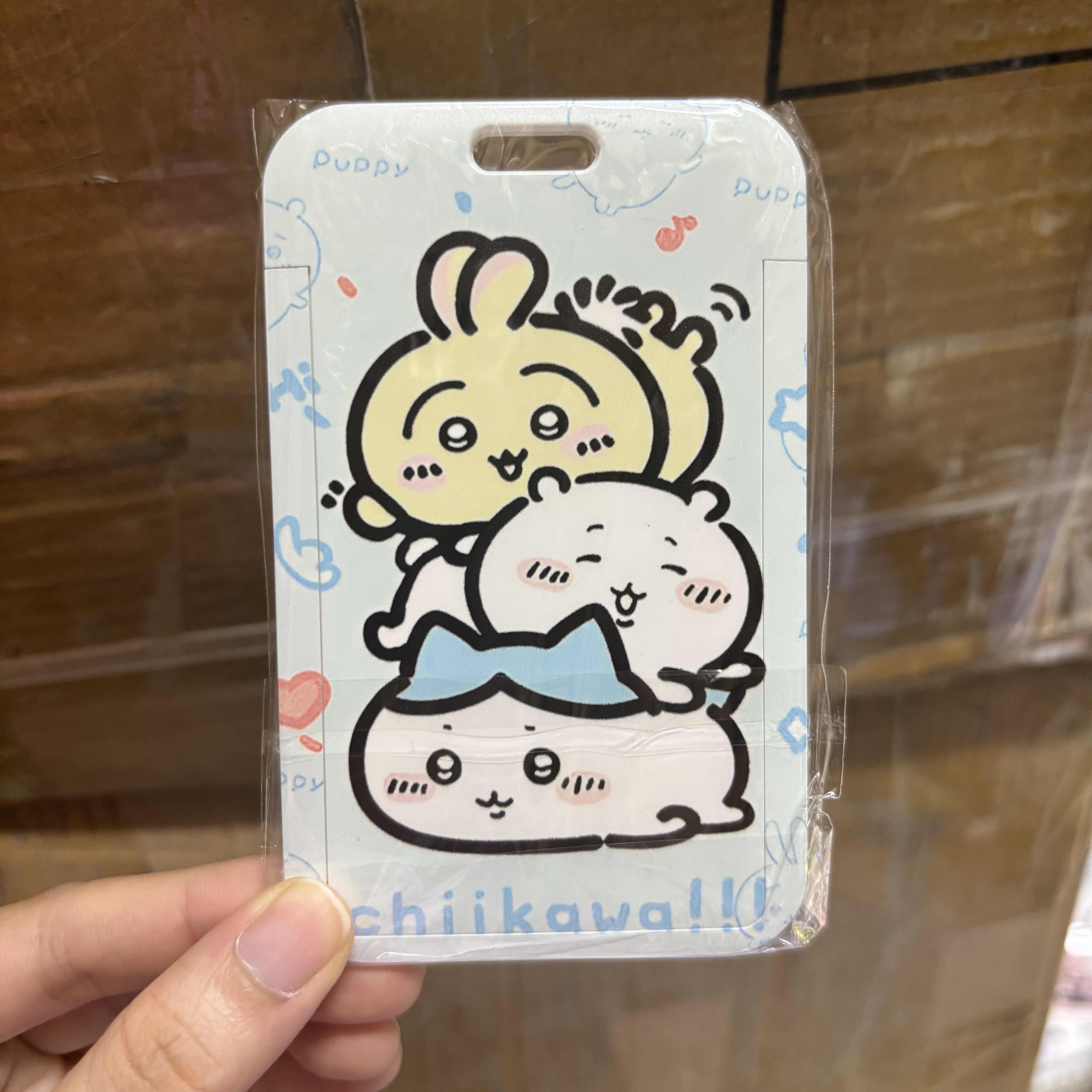 Card holder Chiikawa kèm dây lò xo