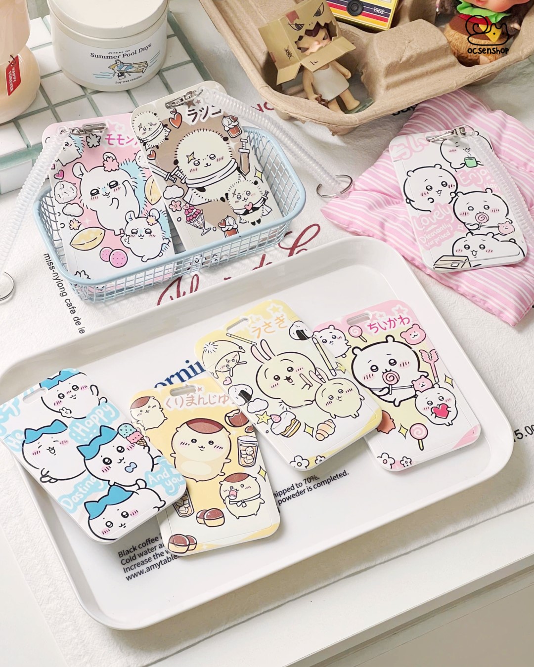 Card holder Chiikawa kèm dây lò xo