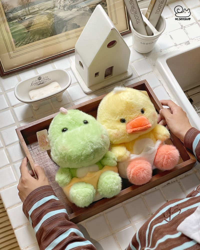 Động vật bông đeo yếm hoa (22cm)