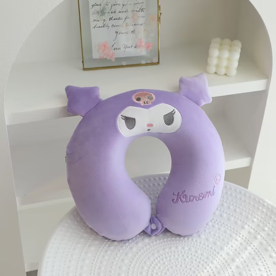 Gối kê cổ cúc bấm Sanrio