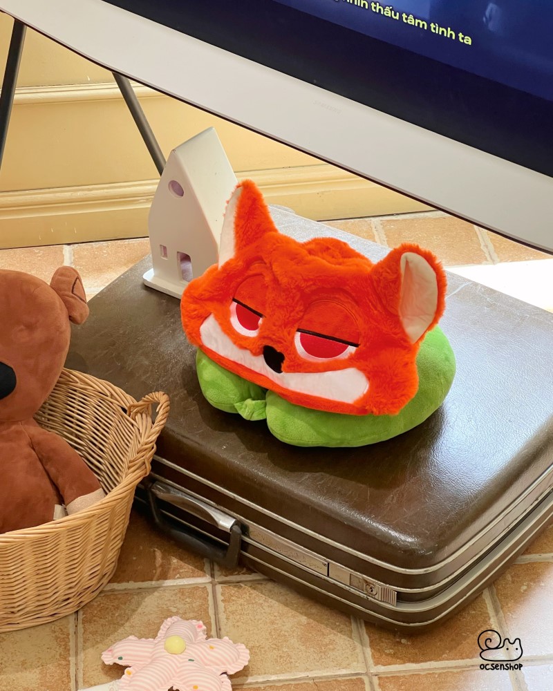 Gối kê cổ kèm mũ cartoon