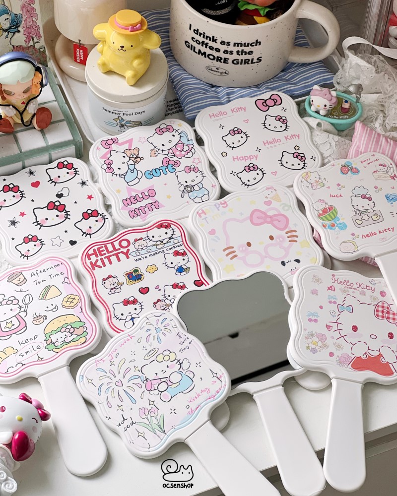 Gương cầm tay kèm lược Hello Kitty (10,5x20cm)