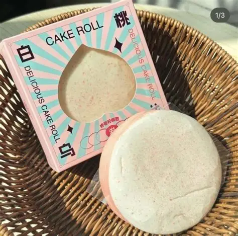 Hachimi Squishy Cake Roll (kèm hộp)