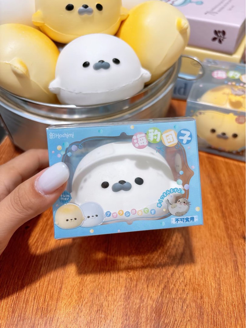 Hachimi Squishy Hải cẩu (kèm hộp)
