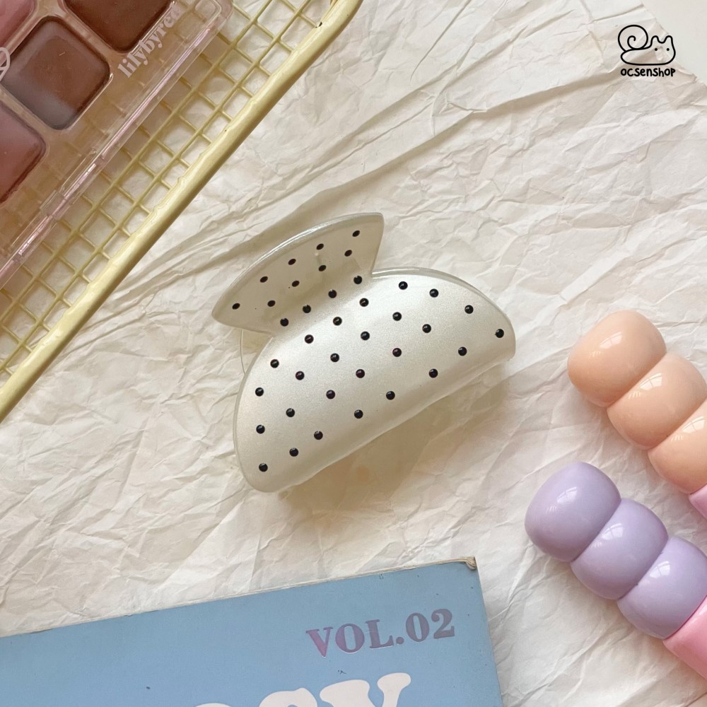 Kẹp càng cua chữ D chấm bi