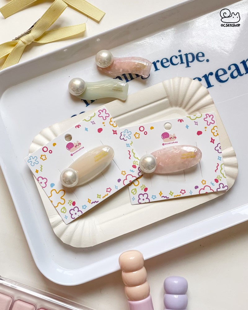 Kẹp tóc bóng vân đá đính ngọc trai (5,5cm)