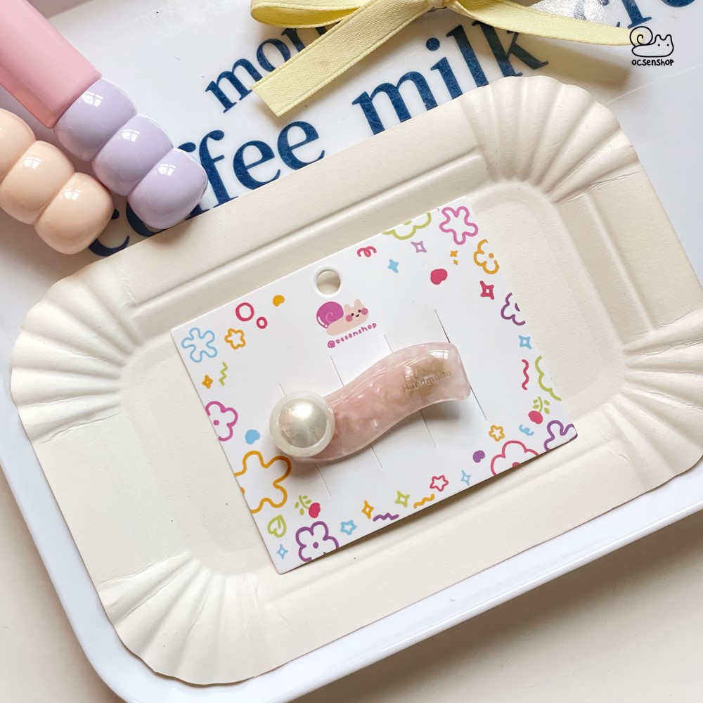 Kẹp tóc bóng vân đá đính ngọc trai (5,5cm)