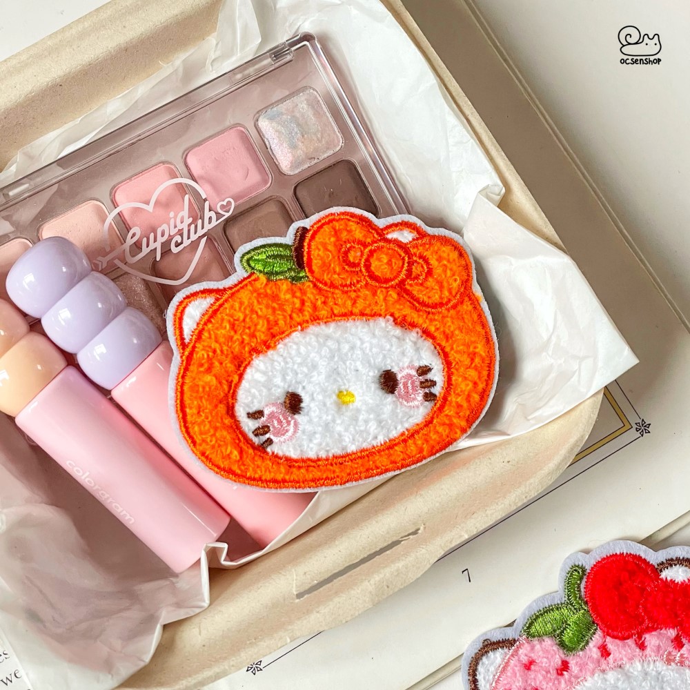 Miếng dán mái Hello Kitty cosplay trái cây (1c)