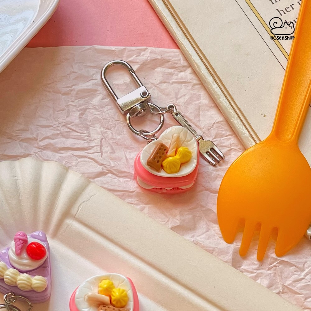Móc đa năng Bánh ngọt kèm dĩa