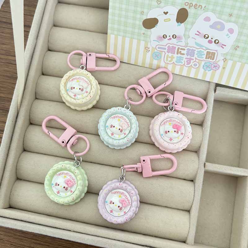 Móc đa năng Hello Kiity bánh HPBD