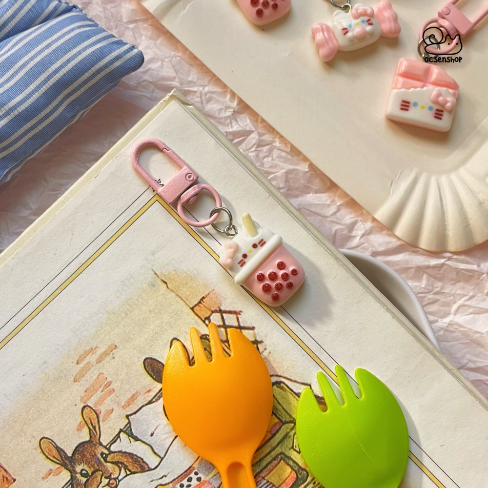 Móc đa năng Hello Kitty cosplay đồ ăn