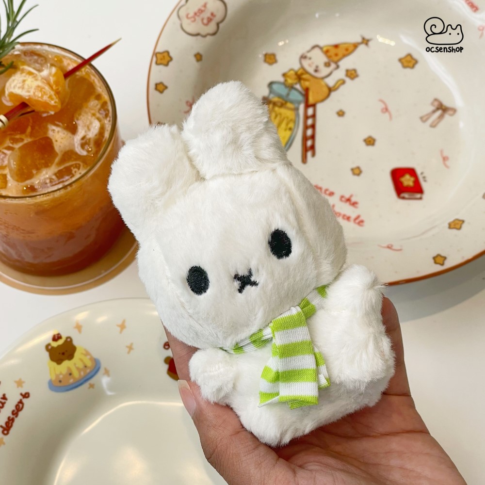 Móc khóa bông Miffy quàng khăn (11cm)