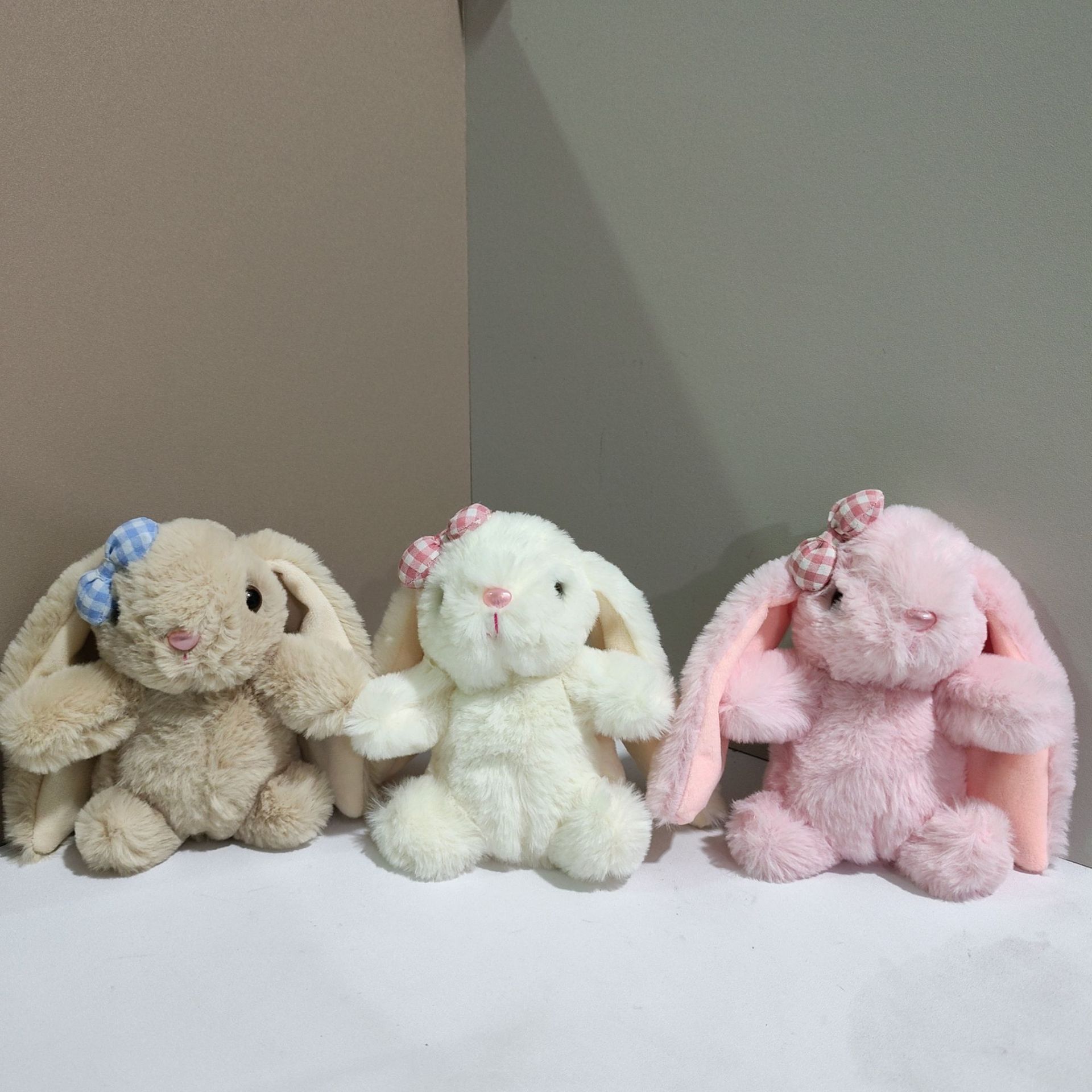 Móc khóa bông Thỏ nơ kẻ (15cm)