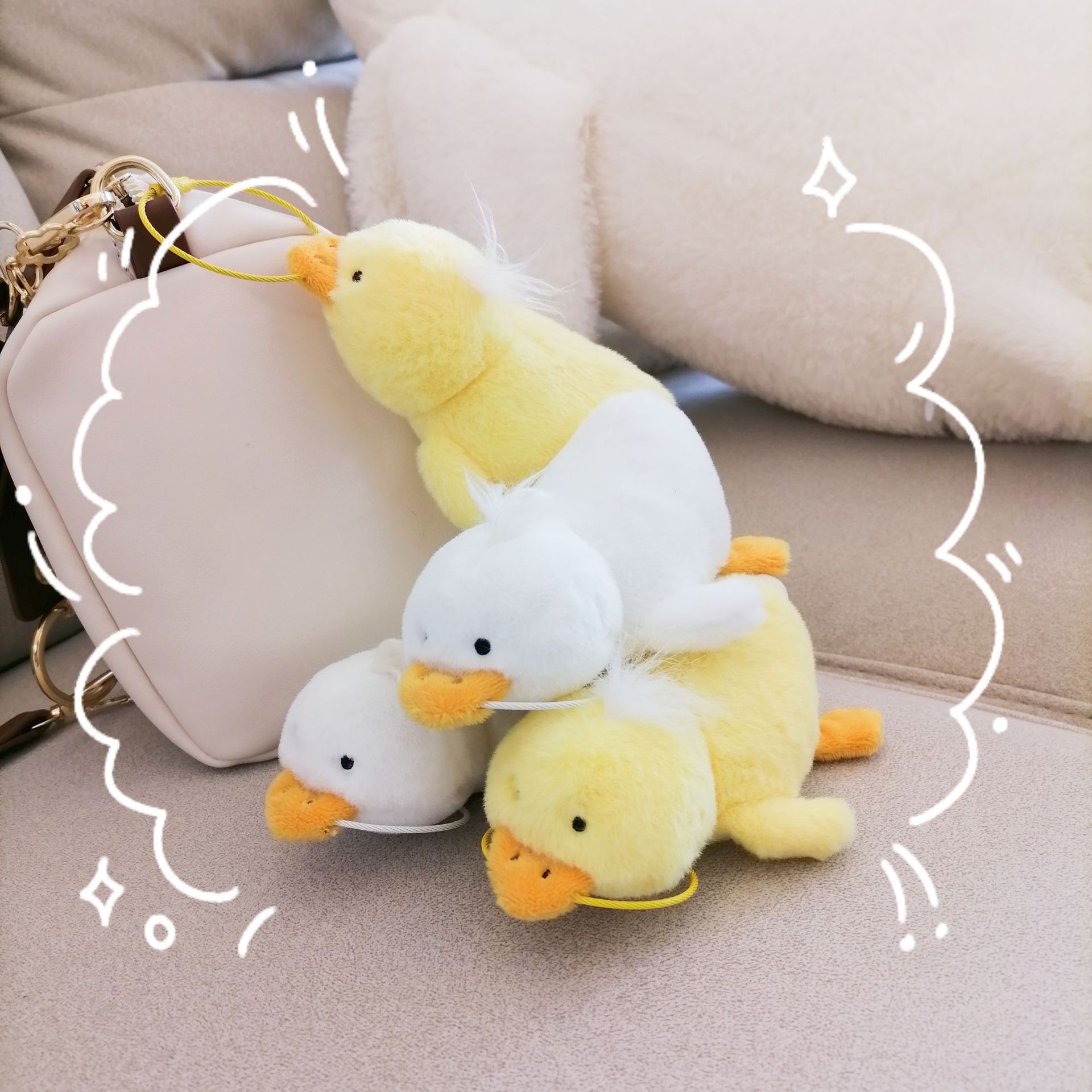 Móc khóa bông Vịt nằm (10cm)