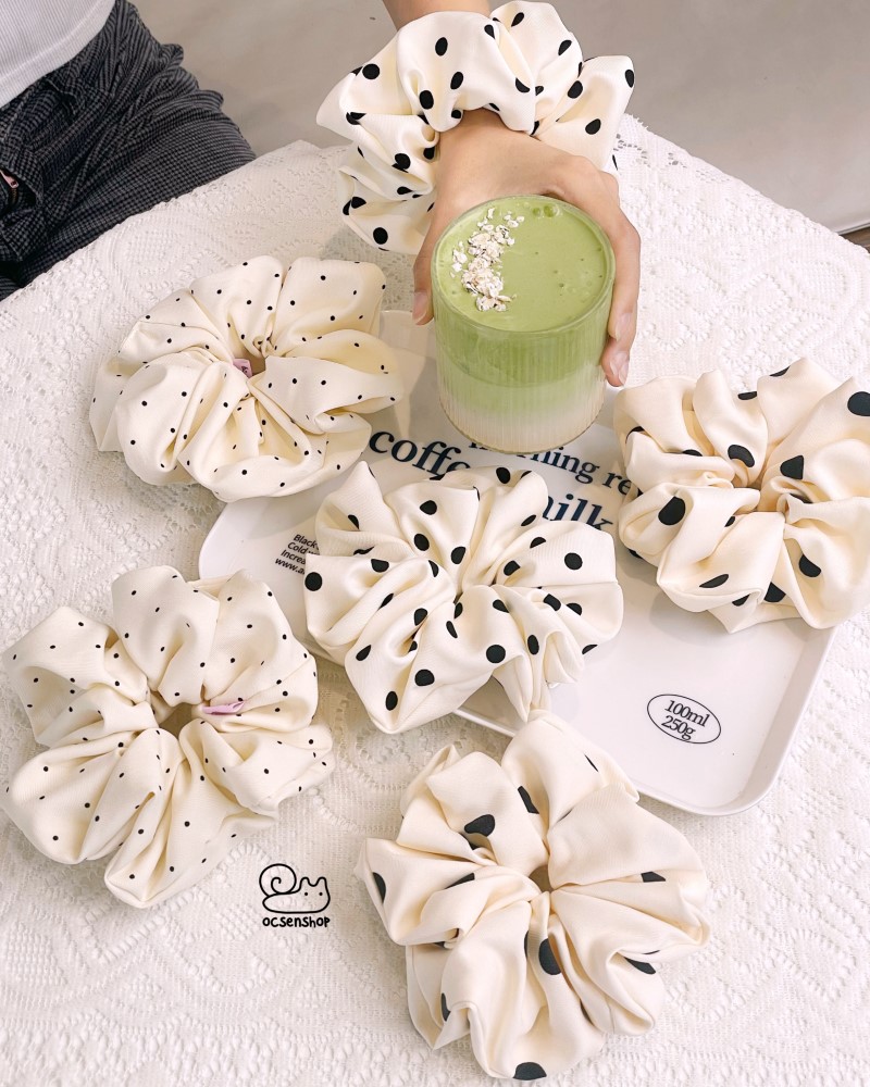 Scrunchie Ốc sên 50k (Kèm hộp)
