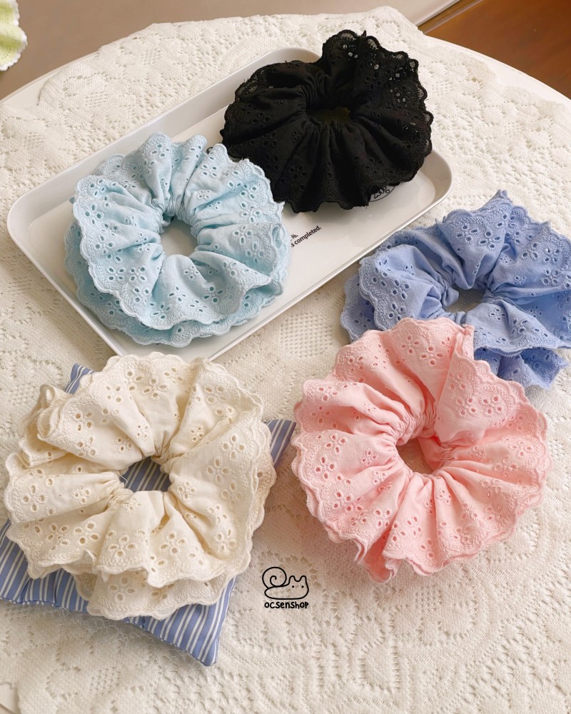 Scrunchie ren họa tiết hoa 4 cánh (4 lớp)