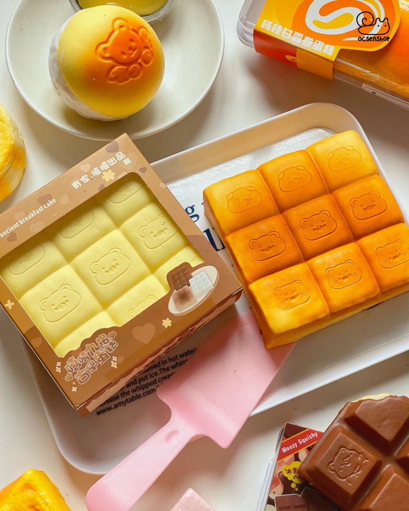 Squishy Bánh ô vuông (kèm hộp)
