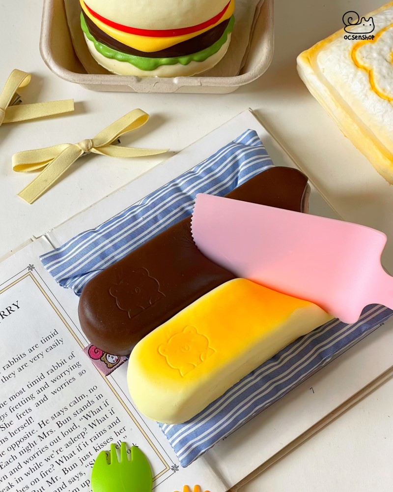 Squishy Moozy thanh bánh kem sữa gấu