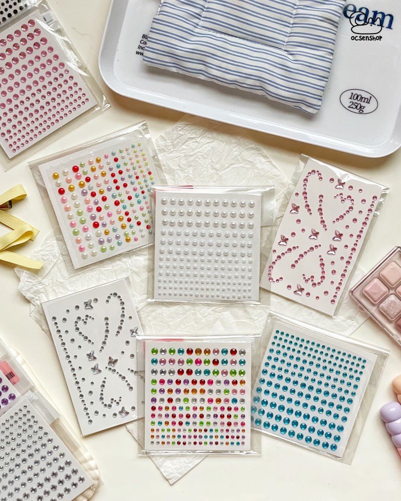 Sticker nổi 3D nhiều hình 15k (1 tấm)