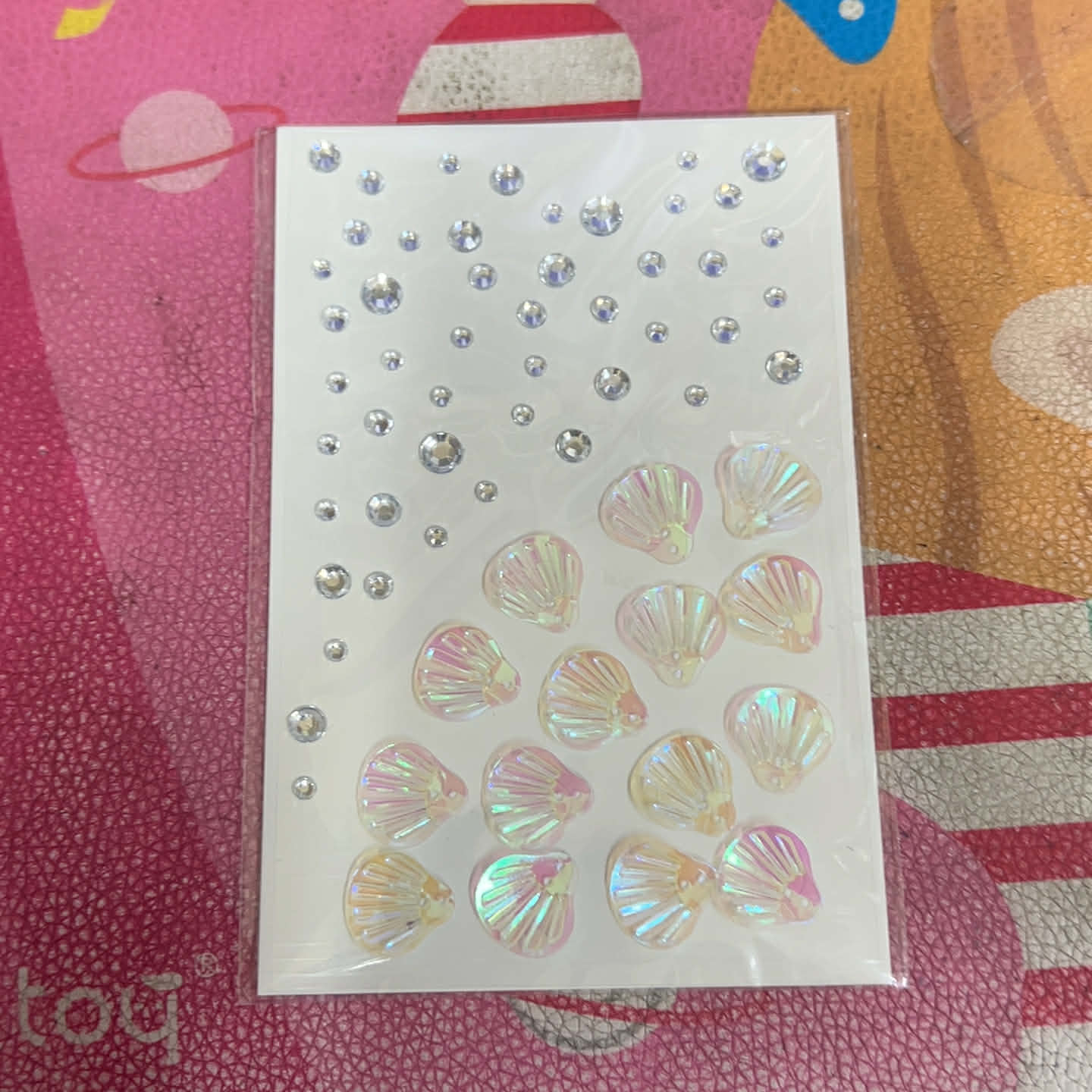 Sticker nổi 3D nhiều hình 20k (1 tấm)